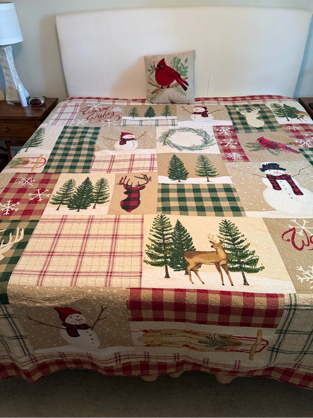 Kohl's Red Green Cream Holiday Patchwork Quilt